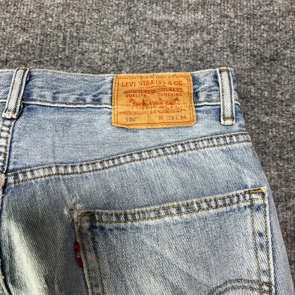 Levi's 550 Jeans Men's Blue Denim Cotton Relaxed Fit Pockets Zip Fly Y2K - 32X33